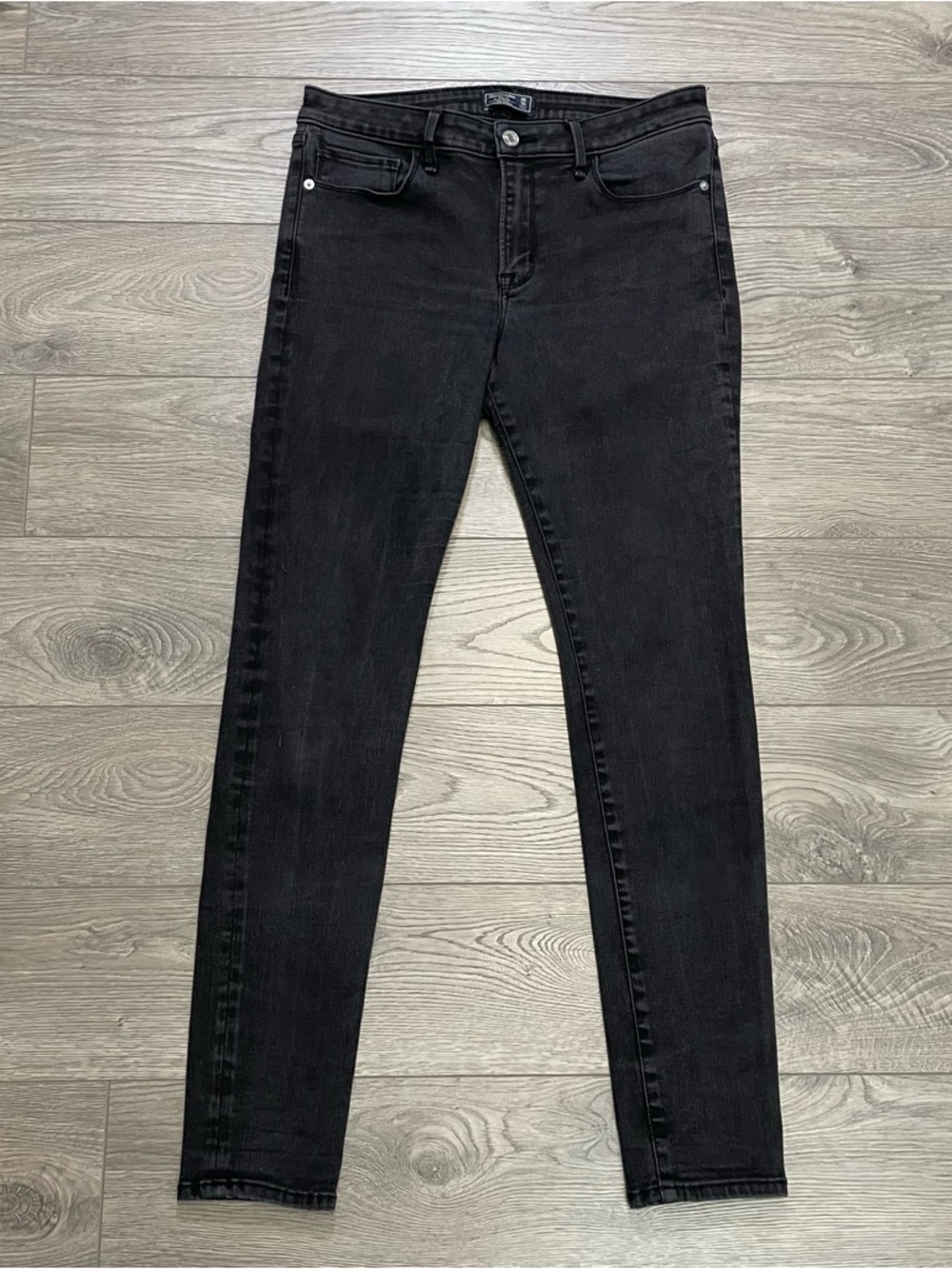 Abercrombie & Fitch Black Mid Rise Super Skinny Jeans Size 30/10L